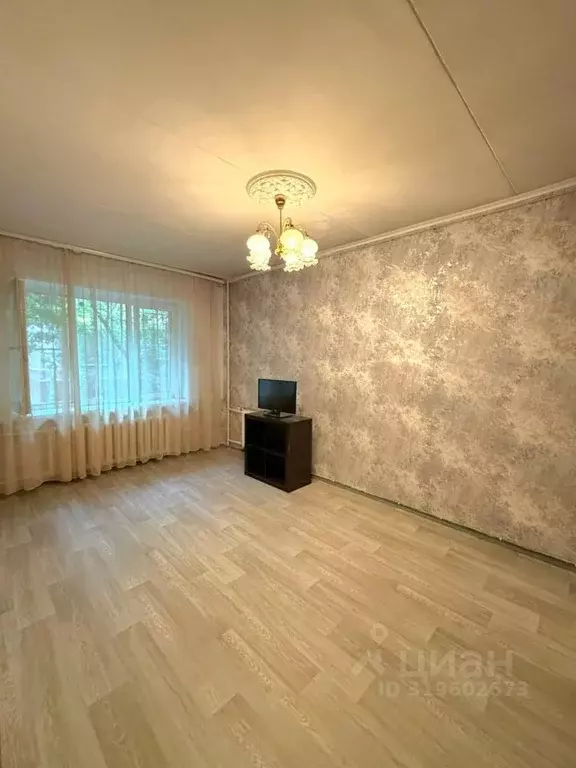 1-к кв. Москва бул. Генерала Карбышева, 6К1 (33.0 м) - Фото 0