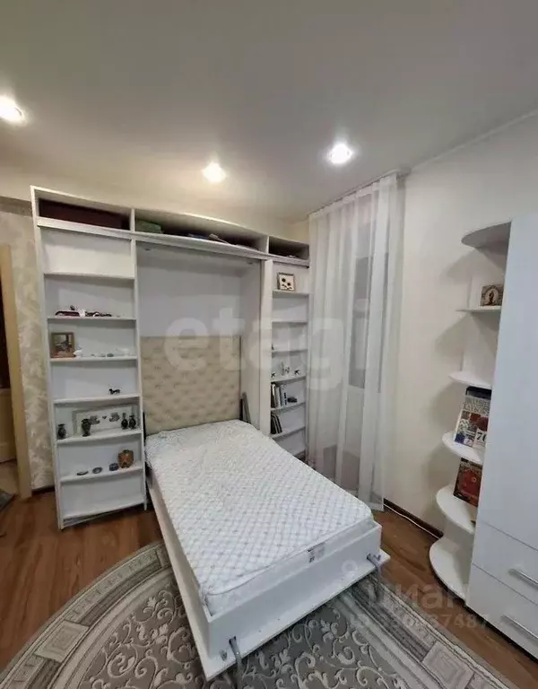 2-к кв. Курская область, Курск Хуторская ул., 12Г (64.8 м) - Фото 1