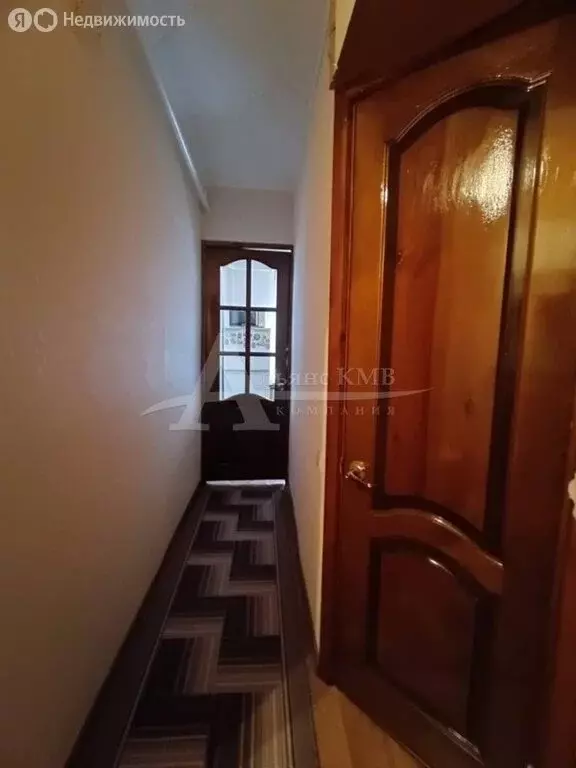 4-комнатная квартира: Зеленокумск, улица Мира, 187 (56 м) - Фото 1