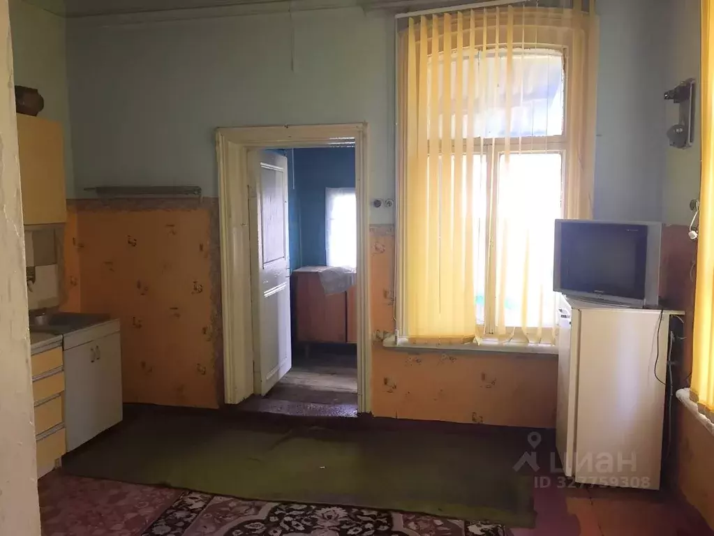 3-к кв. Волгоградская область, Камышин Комсомольская ул., 34 (50.0 м) - Фото 2