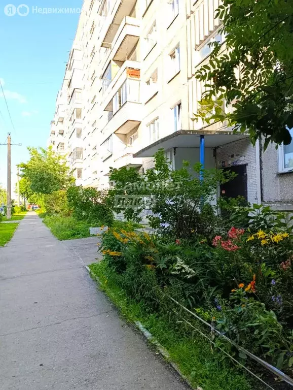 3-комнатная квартира: Новосибирск, Ученическая улица, 1 (59.2 м) - Фото 1