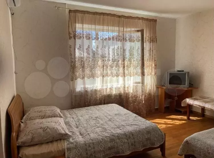 Комната 20 м в 2-к., 2/2 эт. - Фото 0