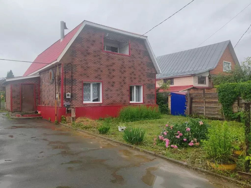 Дом в Башкортостан, Белорецк Коммунальная ул., 11 (78 м) - Фото 1