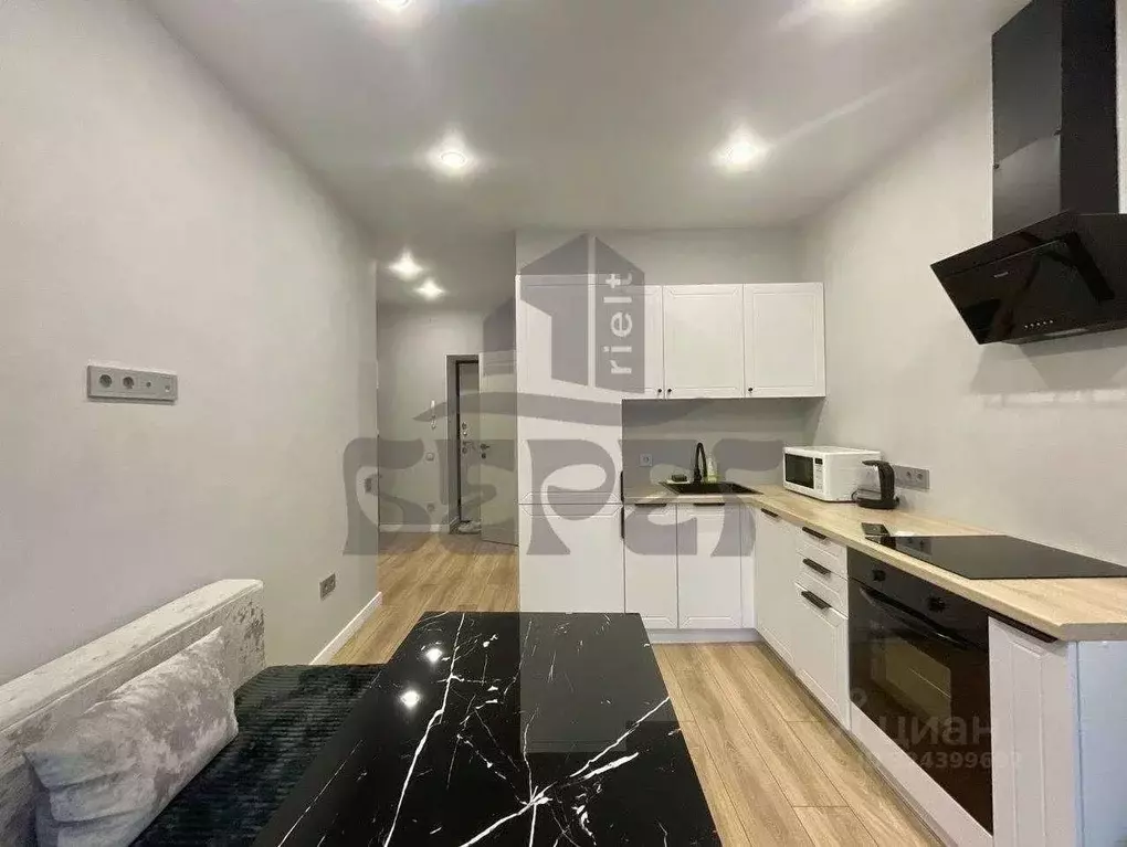 1-к кв. Татарстан, Казань Портовая ул., 37к2 (45.0 м) - Фото 2