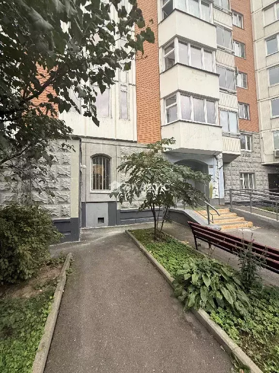 Продается 2-комнатная квартира - Фото 1
