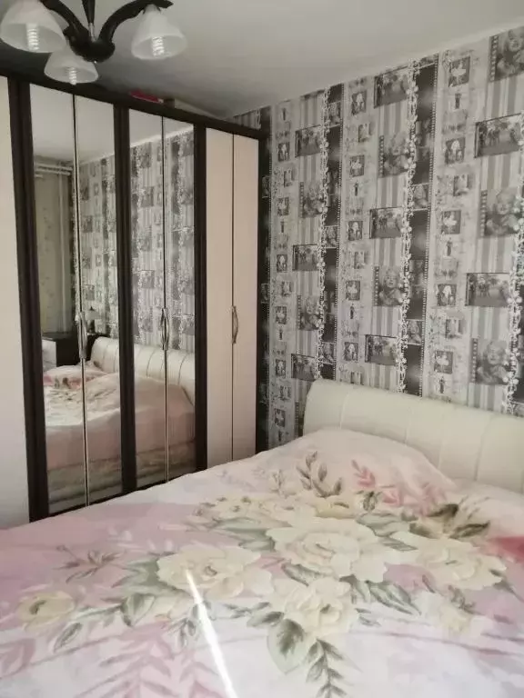 2-к кв. Санкт-Петербург ул. Ушинского, 3К1 (50.0 м) - Фото 0