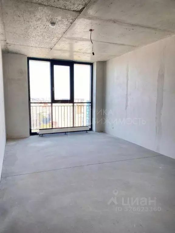 3-к кв. Тюменская область, Тюмень ул. 50 лет Октября, 4 (99.0 м) - Фото 1