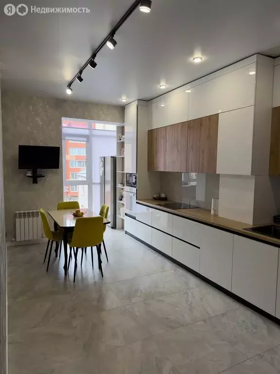 2-комнатная квартира: Ульяновск, улица Радищева, 91 (61.7 м) - Фото 2
