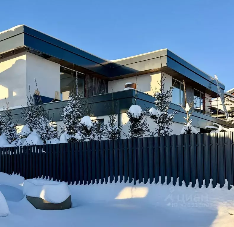 Дом в Московская область, Красногорск городской округ, д. Бузланово, ... - Фото 1