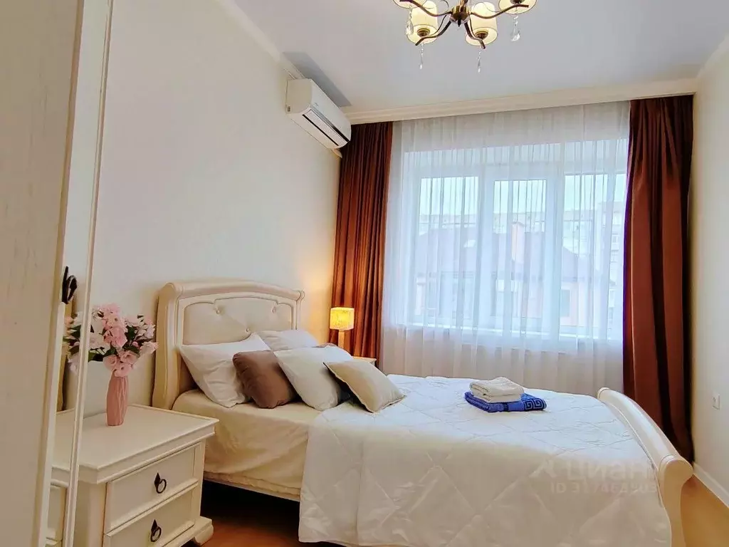 2-к кв. Краснодарский край, Крымск ул. Комарова, 22 (56.0 м) - Фото 0