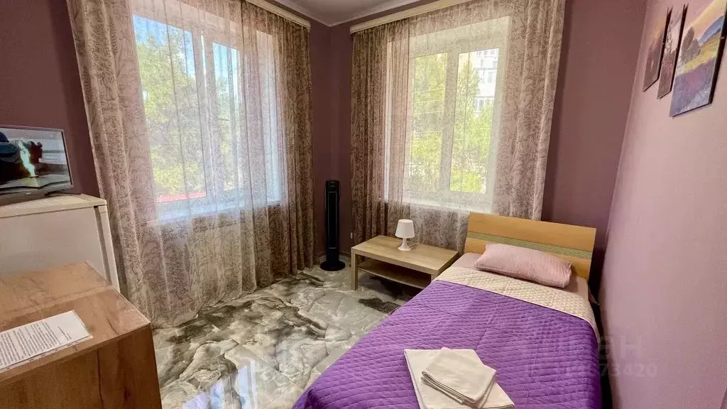 Комната Краснодарский край, Геленджик Курзальная ул., 32 - Фото 1