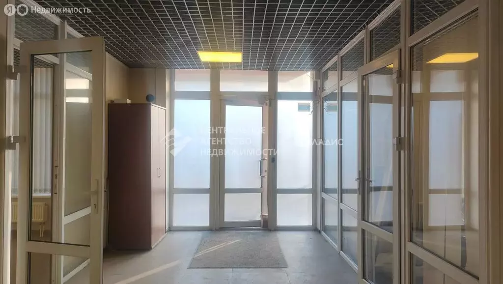 Помещение свободного назначения (170 м) - Фото 1