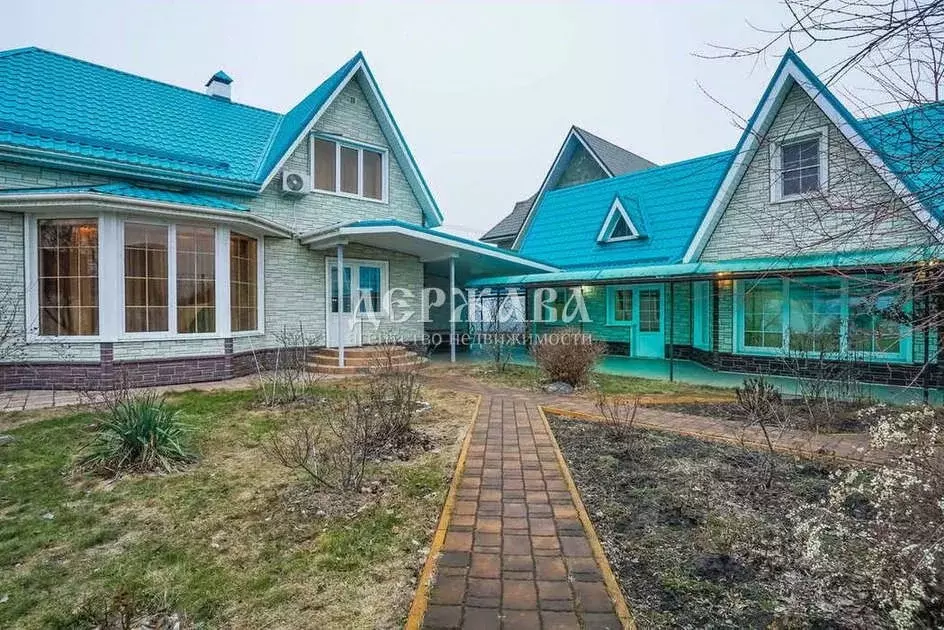 Коттедж в Белгородская область, Старый Оскол пер. 1-й Тружеников, 10 ... - Фото 0
