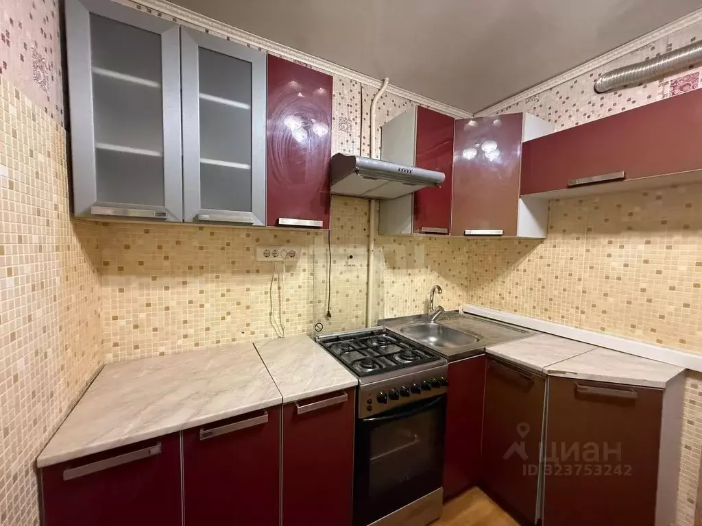 2-к кв. Тверская область, Бежецк ул. Радищева, 5/35 (60.2 м) - Фото 1