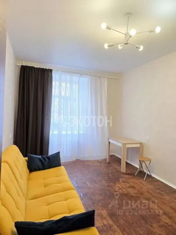 Комната Санкт-Петербург Невский просп., 27 (20.0 м) - Фото 2