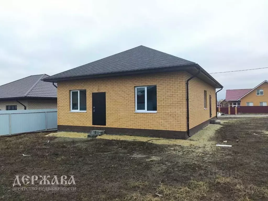 Коттедж в Белгородская область, Старый Оскол ул. Александровская, 10 ... - Фото 0
