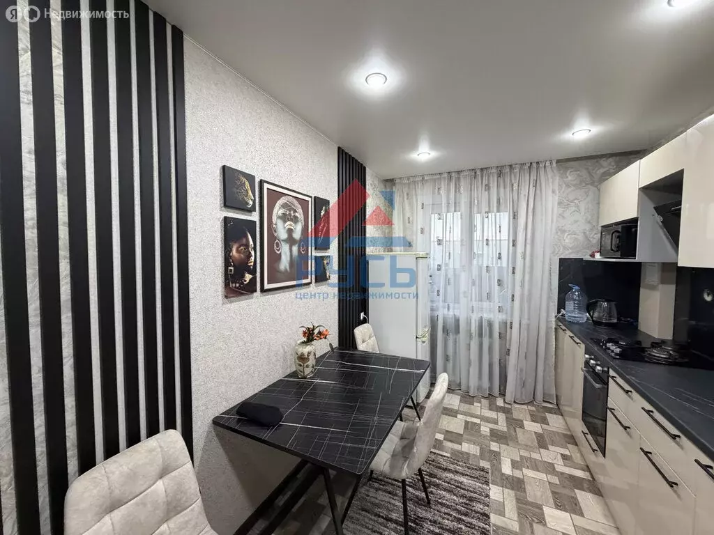 2-комнатная квартира: Коркино, улица Дзержинского, 11 (55.8 м) - Фото 2