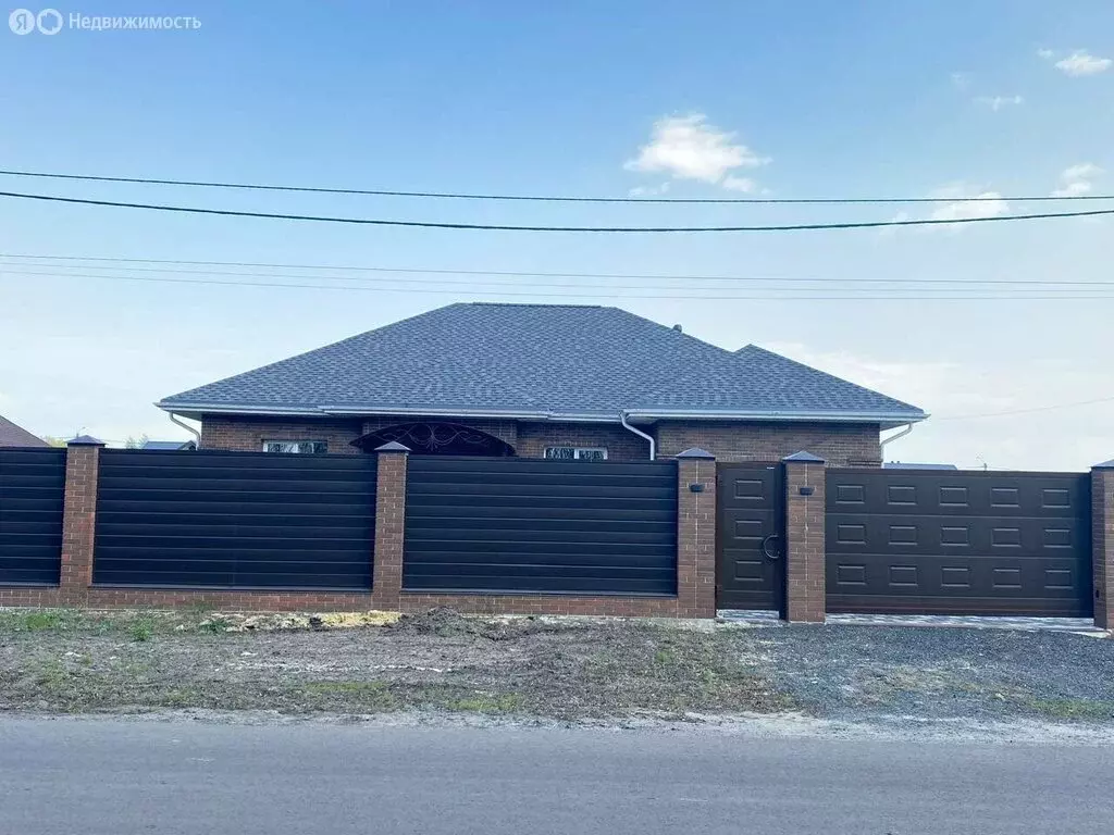 Дом в Старый Оскол, Аквамариновая улица (120 м) - Фото 1