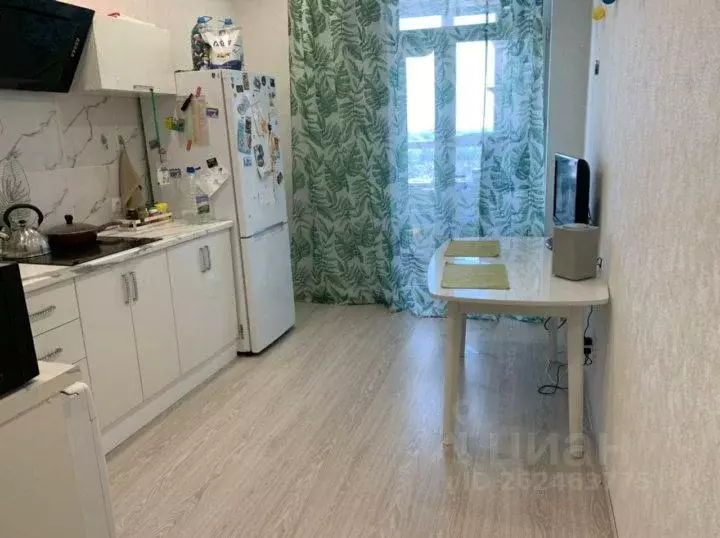 1-к кв. Белгородская область, Белгород ул. Есенина, 9к3 (42.0 м) - Фото 2