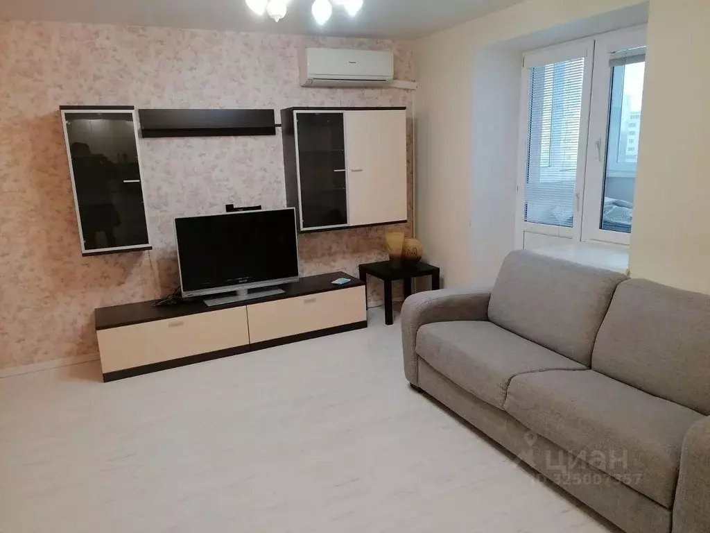 Студия Башкортостан, Уфа просп. Октября, 78/3 (38.0 м) - Фото 1