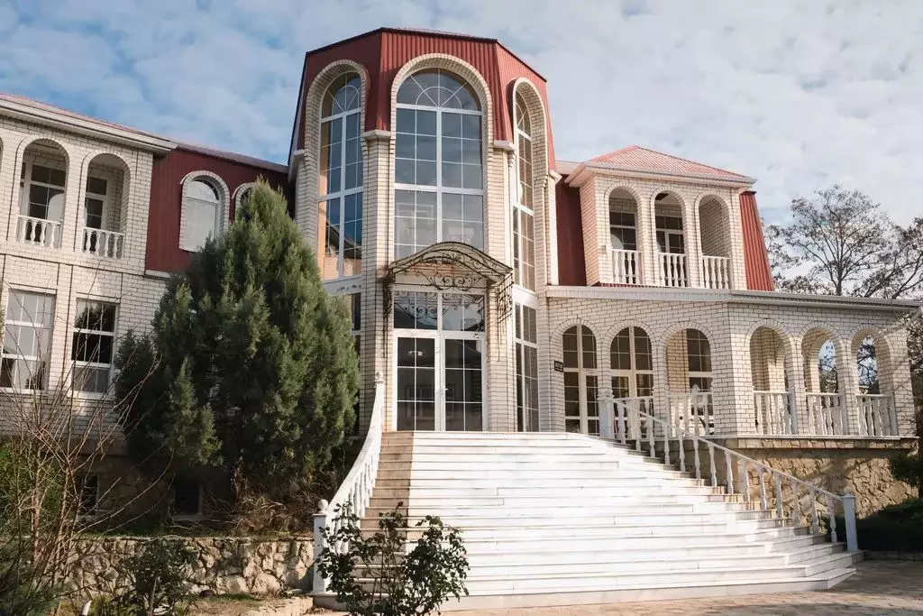 Дом в Краснодарский край, Геленджик Ейская ул., 4 (50 м) - Фото 0