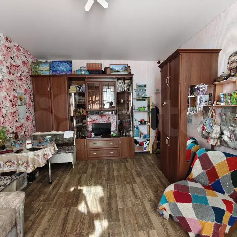 Комната 20,5 м в 3-к., 5/5 эт. - Фото 0