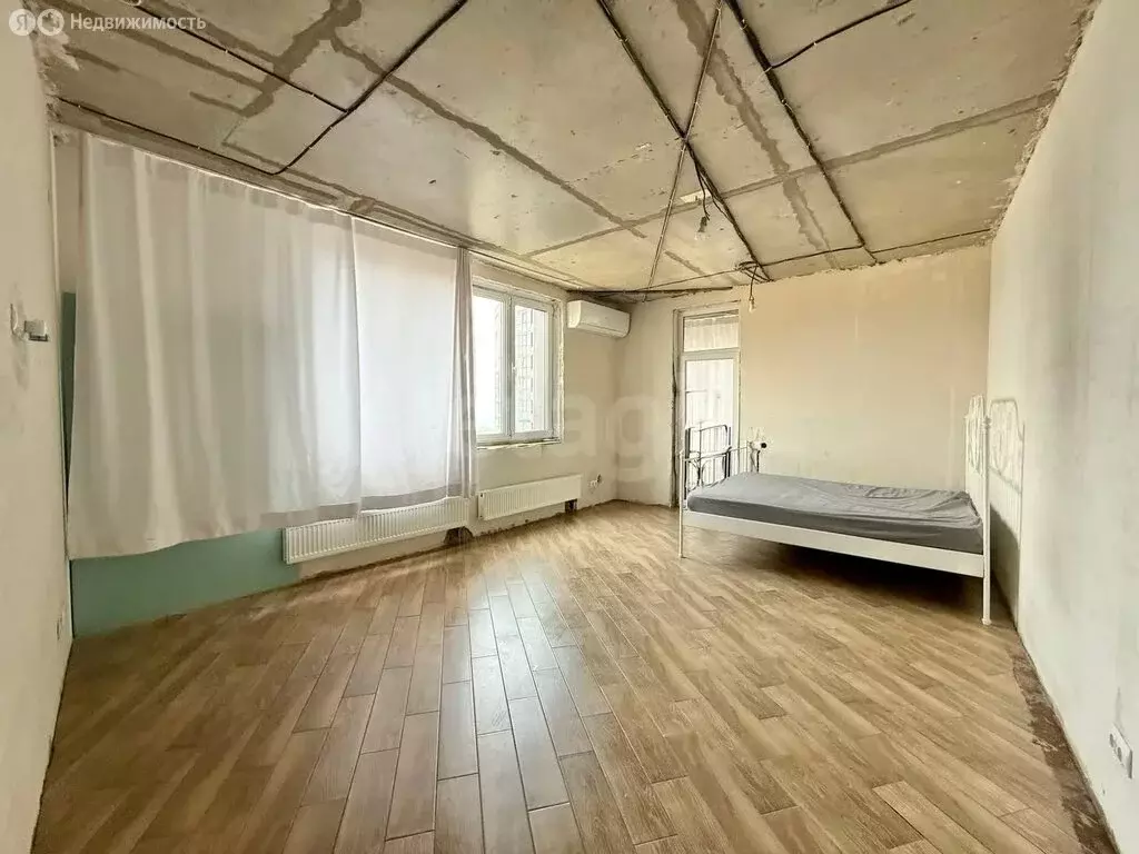 1-комнатная квартира: Новороссийск, набережная Адмирала Серебрякова, ... - Фото 0