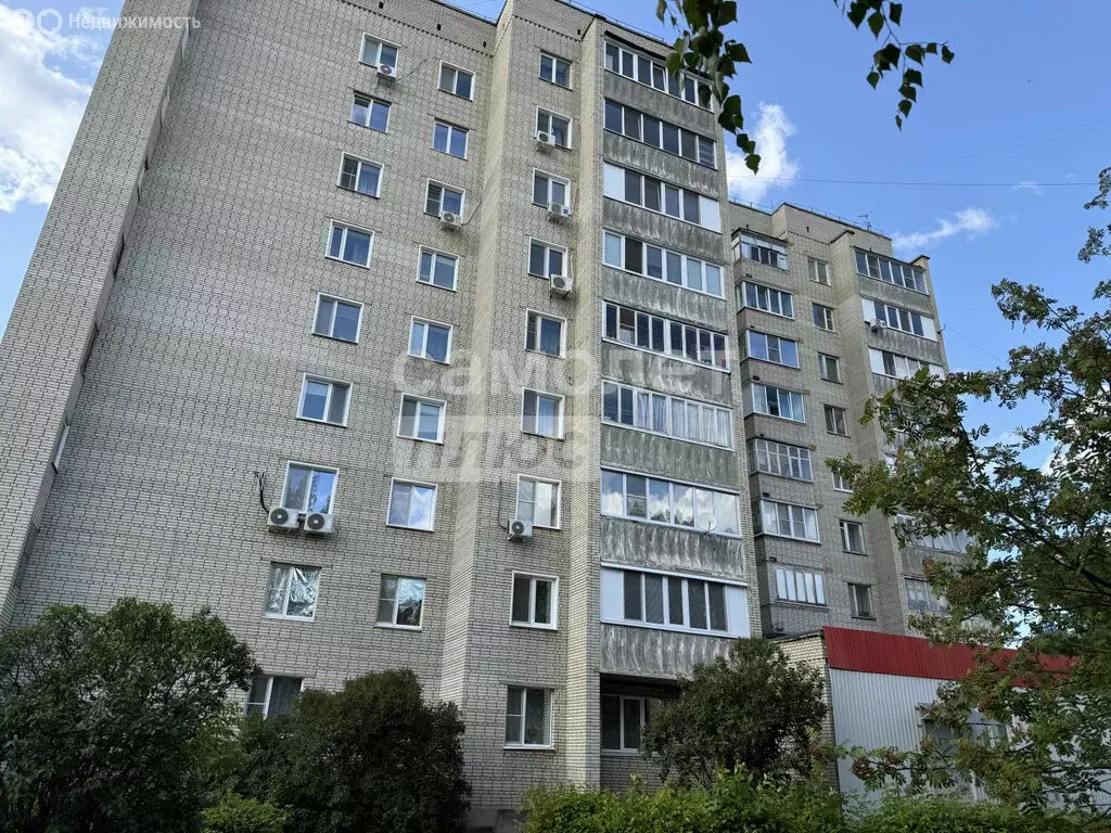 3-комнатная квартира: Кузнецк, улица 60-летия ВЛКСМ, 2 (59.3 м) - Фото 0