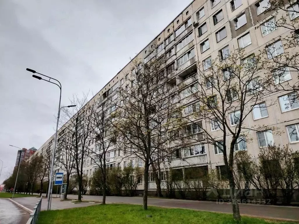 2-к кв. Санкт-Петербург просп. Луначарского, 78К1 (56.9 м) - Фото 0