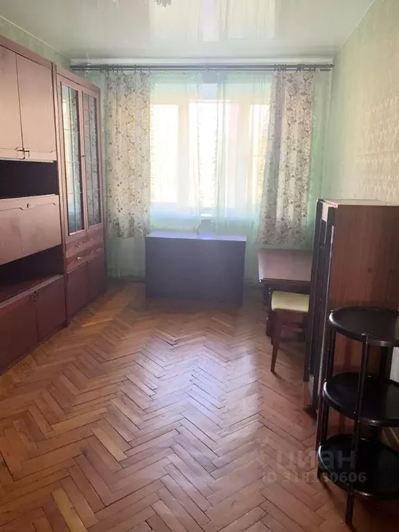 3-к кв. Ленинградская область, Гатчина Красноармейский просп., 34 ... - Фото 0