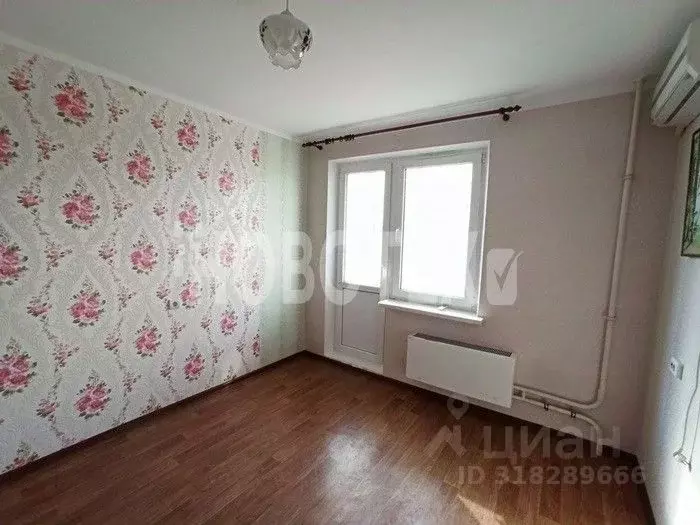 1-к кв. Краснодарский край, Крымск Надежда мкр, ул. Надежды (40.0 м) - Фото 1