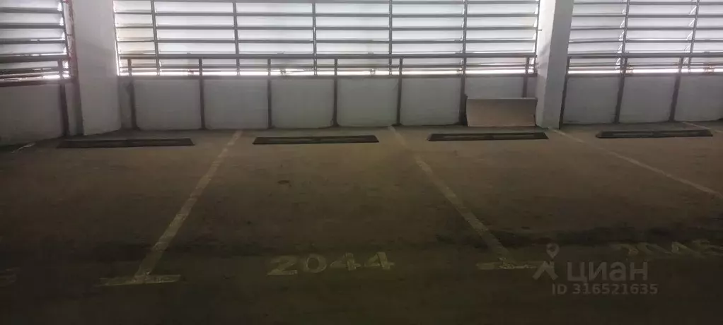Гараж в Московская область, Одинцово ул. Сколковская, 2 (14 м) - Фото 0