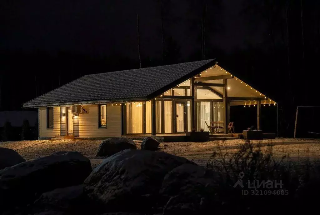 Дом в Ленинградская область, Выборг ул. 1-я Рыбацкая, 16 (120 м) - Фото 1