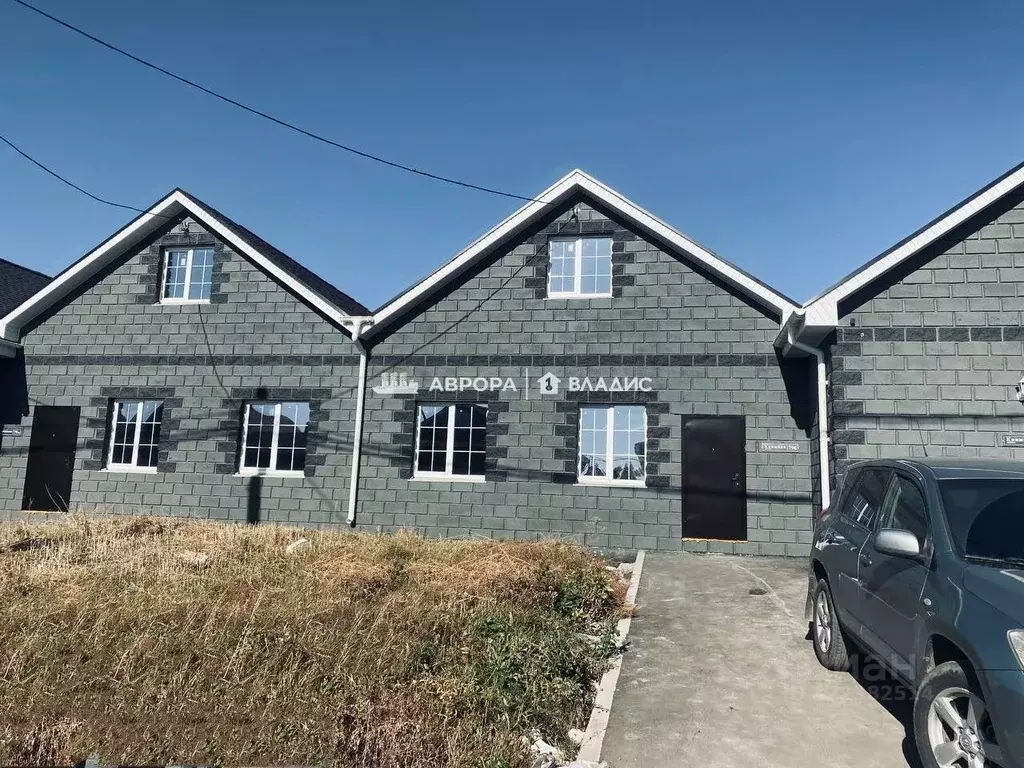 Таунхаус в Челябинская область, Магнитогорск ул. Книжная (78 м) - Фото 1