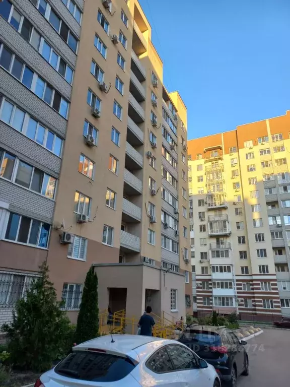 2-к кв. Саратовская область, Саратов ул. Имени Александра Кривохижина, ... - Фото 0