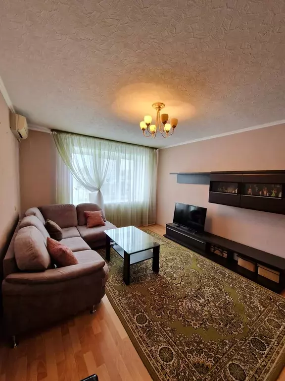 Квартира, 3 комнаты, 60.2 м - Фото 1