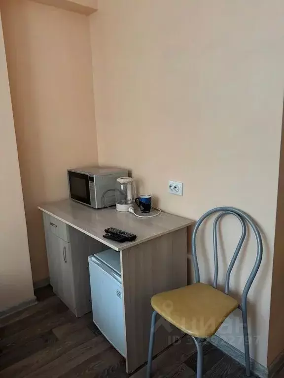 Комната Красноярский край, Емельяново пгт ул. Аэропорт, 2 - Фото 2