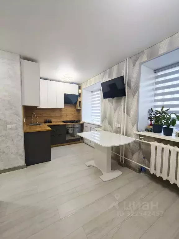 3-к кв. Башкортостан, Уфа ул. Салавата, 11/1 (55.0 м) - Фото 0