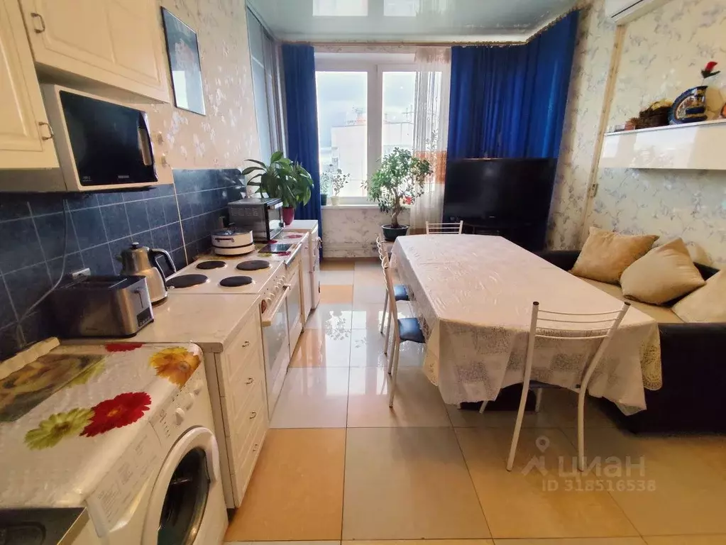 3-к кв. Москва ул. Твардовского, 4К4 (104.7 м) - Фото 1