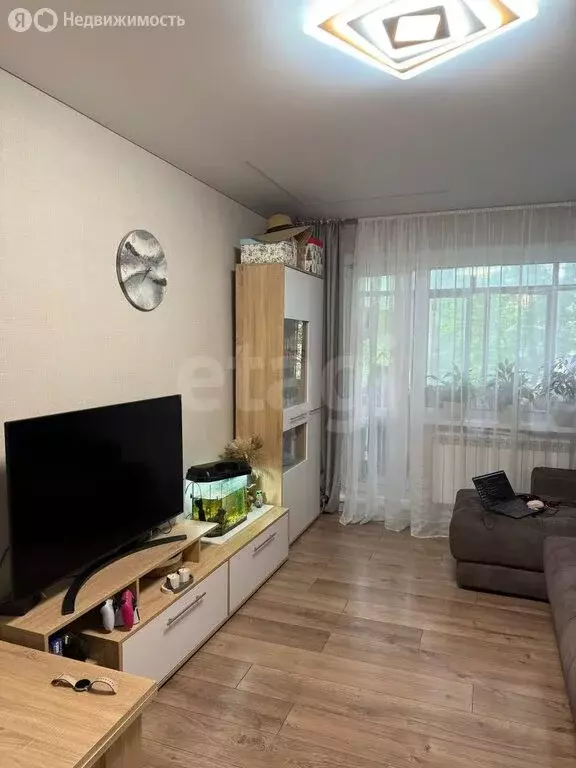 2-комнатная квартира: Тула, Серебровская улица, 18 (47 м) - Фото 1