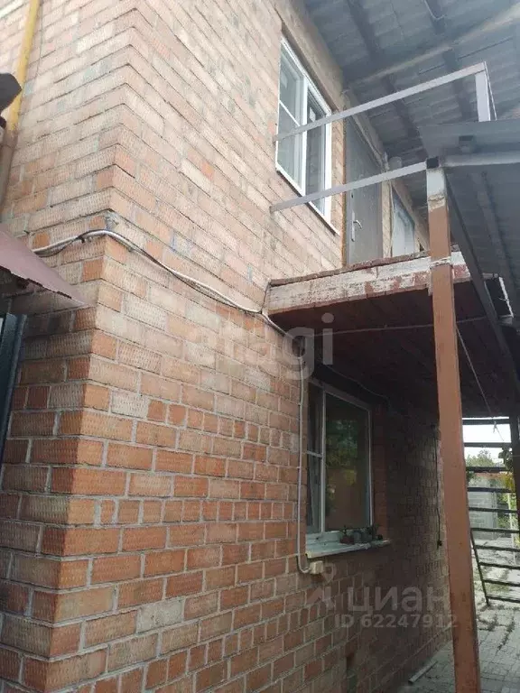 Дом в Краснодарский край, Ейск Ясенская ул., 2Г (67 м) - Фото 0