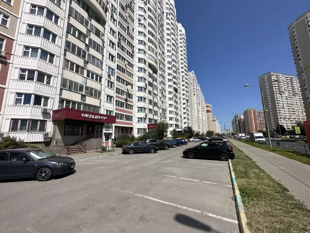 Офис в Московская область, Люберцы Красная Горка мкр, просп. Гагарина, ... - Фото 1