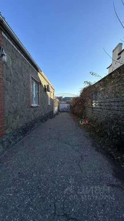 Дом в Калмыкия, Элиста ул. Сян-Белгина (135 м) - Фото 1