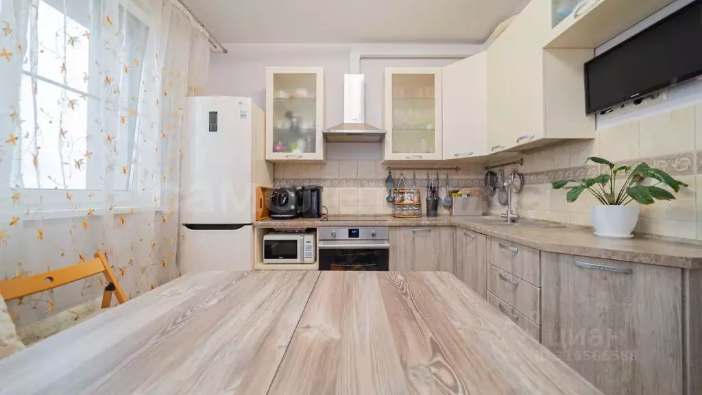 2-к кв. Московская область, Наро-Фоминск ул. Курзенкова, 18 (68.59 м) - Фото 1