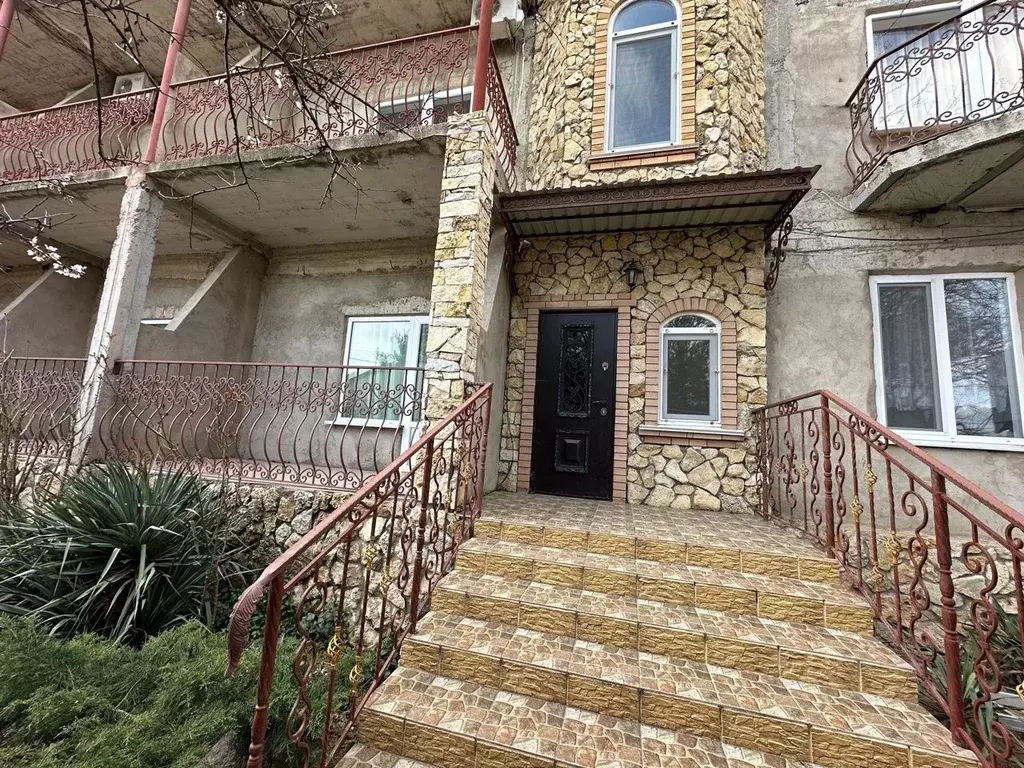Дом в Крым, Керчь пер. Генерала Косоногова (295 м) - Фото 0