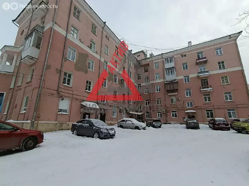 2-комнатная квартира: Каменск-Уральский, улица Строителей, 8 (47.5 м) - Фото 1