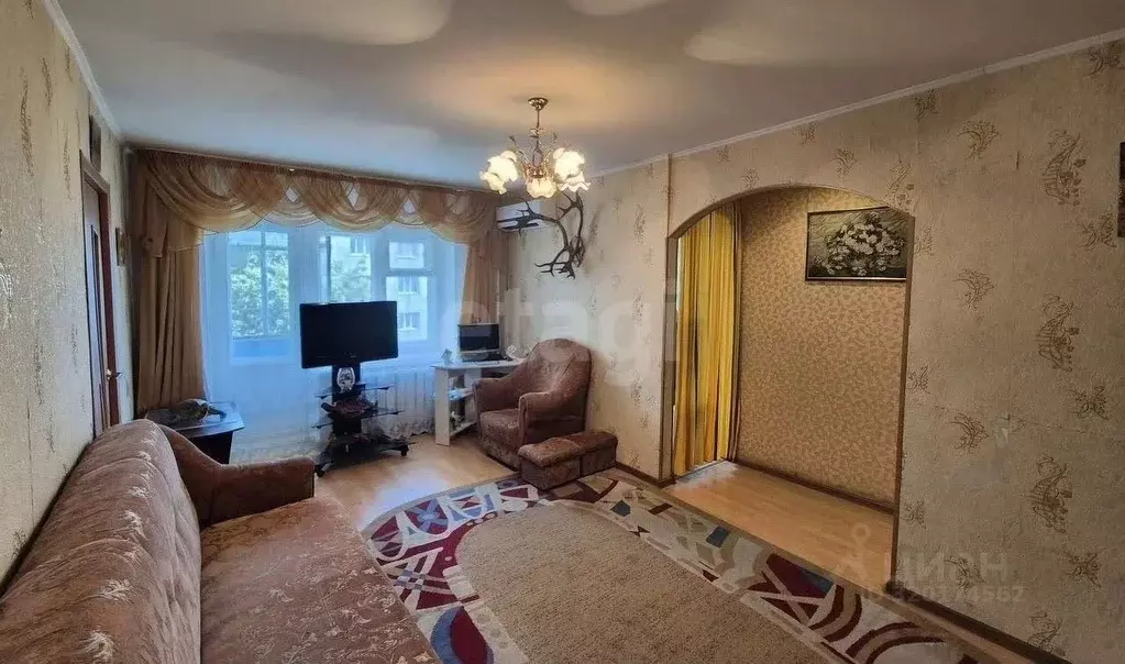 2-к кв. Брянская область, Брянск ул. Димитрова, 43 (45.0 м) - Фото 1
