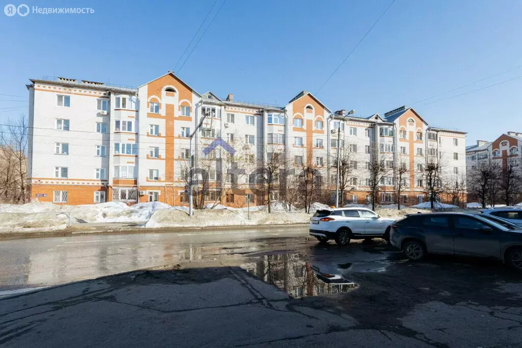 2-комнатная квартира: Казань, улица Челюскина, 40/15 (50 м) - Фото 1