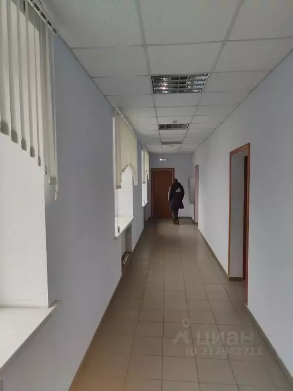 Помещение свободного назначения в Брянская область, Брянск Московский ... - Фото 1
