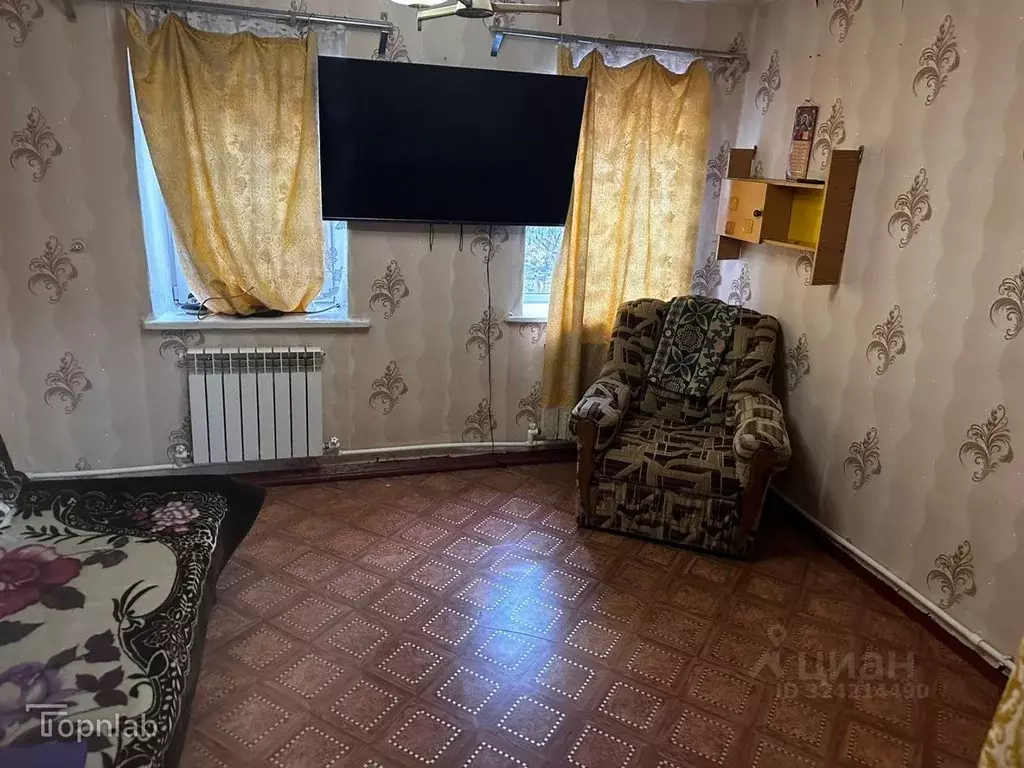 Дом в Ростовская область, Октябрьский район, Каменоломни рп ... - Фото 1